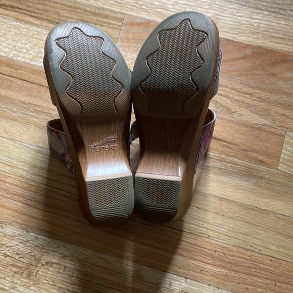 Dansko Sandals Size 37 - Picture 4 of 7